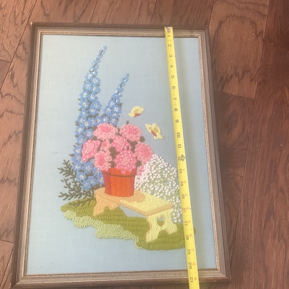 Floral Vintage Crewel - Picture 10 of 10